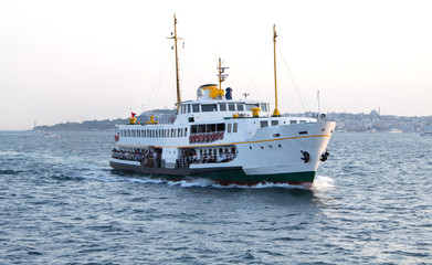 Naklejka premium istanbul, ferry, sunset, Kadıköy, Istanbul, romantic, constantinople, sea