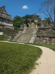 Fototapeta na wymiar Ciudad Antigua de Palenque