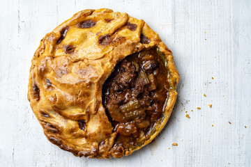 traditional english beef pie © fkruger