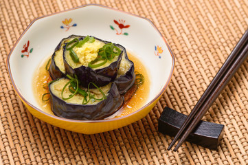 茄子の揚げ煮浸し