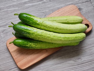 한국의 신선한 유기농 채소 오이