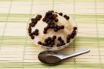 黒糖タピオカかき氷 brown sugar tapioca pearl shaved ice