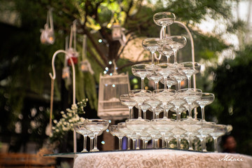 wedding champagne glass tower ceremony 