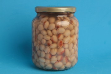 jar of dried dried beans