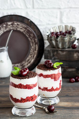 Trifle red velvet with cherry