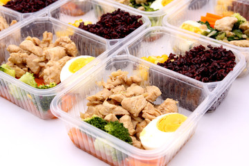 Clean food, Chicken grilled and vegetable and rice berry.