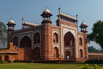 Fototapeta na wymiar Main entrance gateway to the Taj Mahal or Darwaza-e-Rauza