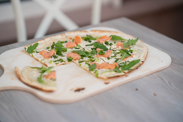 Flammkuchen mit Lachs, Handmade