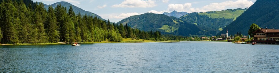 Fototapeta na wymiar Pillersee Panorama in Tirol Österreich