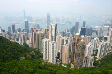 Viele from Victoria Peak over Hong Kong and harbor with smog