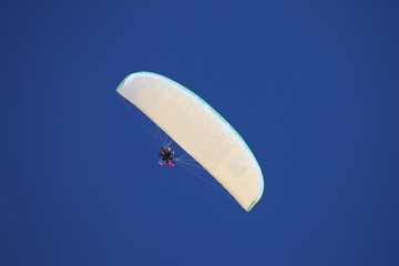 Paraglider tandem flight