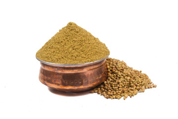 Coriander powder with coriander seeds.