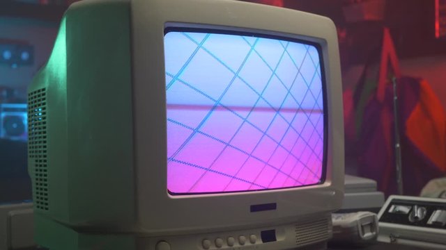 Animated 80s 90s retro background with a glitch on a retro tv screen