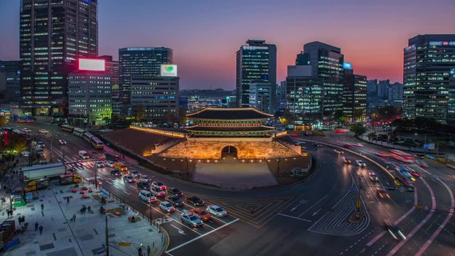 namdaemun traditional gate at night seoul city south korea