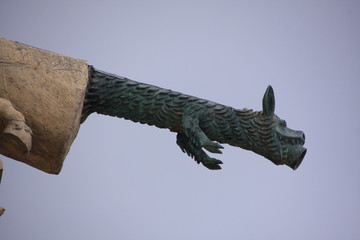 gargouille en bronze
