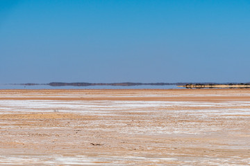 Lake Maclead dry lake in Western Australia mirage at horizon