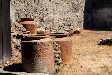 Obraz premium Ruins of the houses in the ancient city of Pompeii