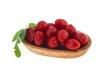 Red cherry tomatoes in the bowl