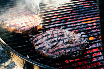 Steaks auf Weber Grill // BBQ