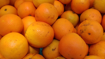pile of oranges