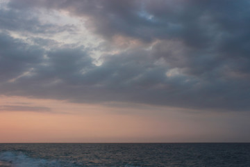 Naklejka na ściany i meble sunset over the sea 2