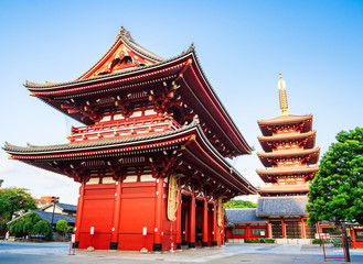 Fototapeta premium 浅草寺 宝蔵門と五重塔