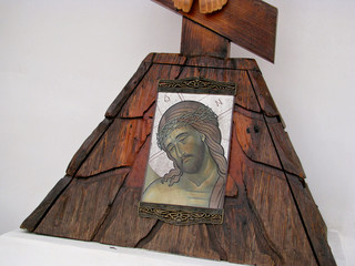 Image of Jesus Christ at the foot of the cross