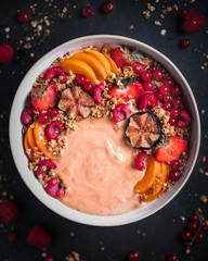 Smoothie fruits rouges et abricots