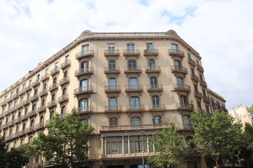 Fototapeta premium Immeuble à Barcelone, Espagne