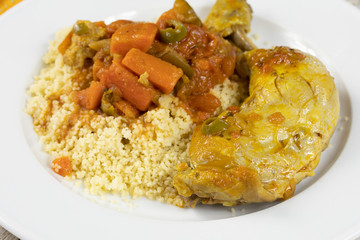 tajine de poulet aux légumes