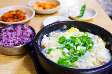 韓国の干鱈スープ鍋