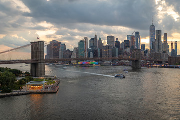 Fototapeta premium New York City evening downtown skyline 