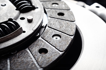 Clutch plate