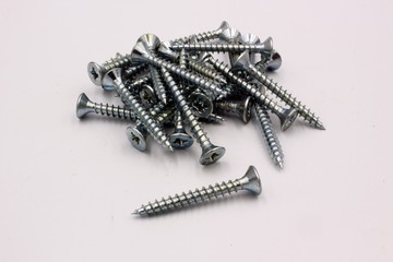 pile of screws