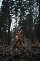 Fashion Autumn model, Fall Leaves Dress, Beauty Girl