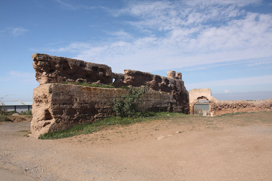 Maroc, vesitge de fortifications du vieux fort de Kenitra