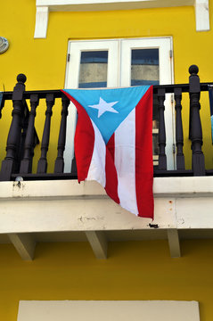 Puerto Rico Flag in balcony