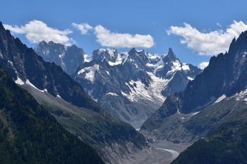 Fototapeta na wymiar Paysage Savoie Mont Blanc