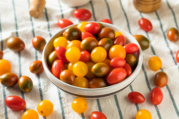 Raw Organic Heirloom Cherry Tomatoes