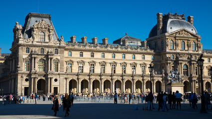 Fototapeta na wymiar Louvre Palace, Paris