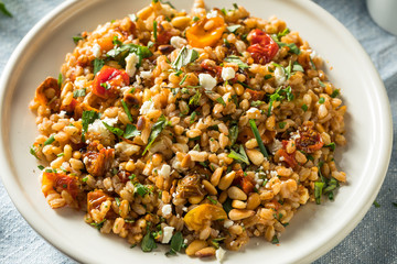 Homemade Healthy Farro Tomato Salad
