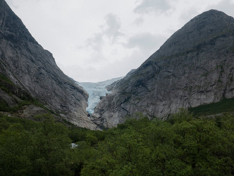 Scenic view Jostedalsbreen Glacier, Jostedalsbreen National Park, Briksdalsbreen, Norway