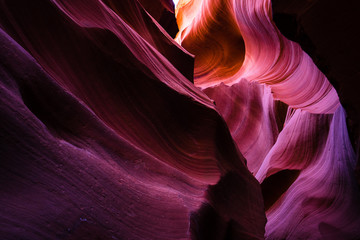 shades of pink canyon walls 