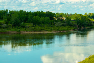 Fototapeta na wymiar View of the South Saskatchewan River