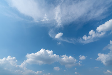 Fototapeta na wymiar Blue Sky and White Cloud Sky Landscape..