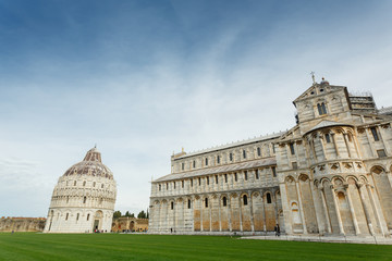 Obraz premium Pisa baptistery and cathedral, Italy