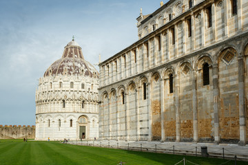 Fototapeta na wymiar Pisa baptistery and cathedral, Italy