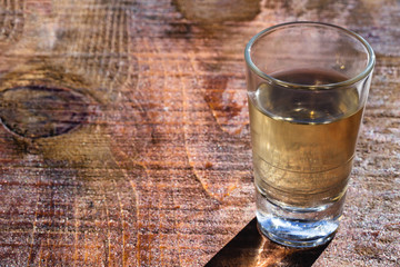 Cachaça, drips, cane or sugarcane is the name given to sugarcane brandy produced in Brazil.