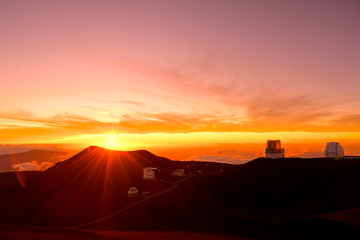 Obraz premium マウナケア山頂の夕日