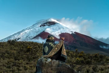 Foto op Aluminium amazing Cotopaxi Volcano in ecuador © CapturandoKilometros